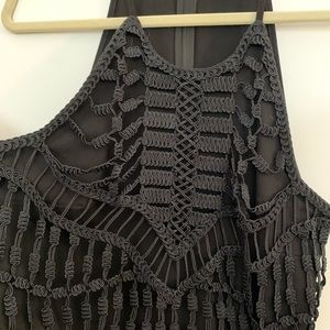 Detailed Black Crop Top